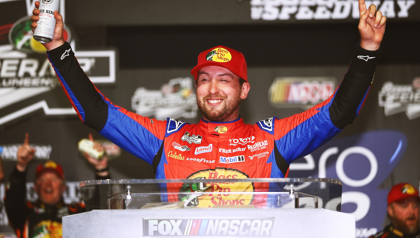 博万体育平台 - 专家解析：奇普·里格斯在NASCAR重返奇卡戈兰速度赛道的夺冠四大关键 - 博万体育